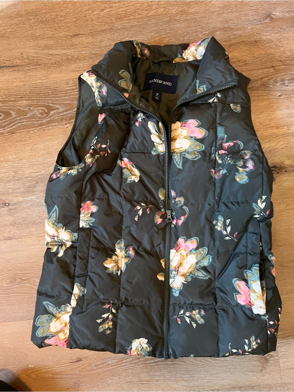 Lands' End Black Floral Quilted Puffer Vest Medium